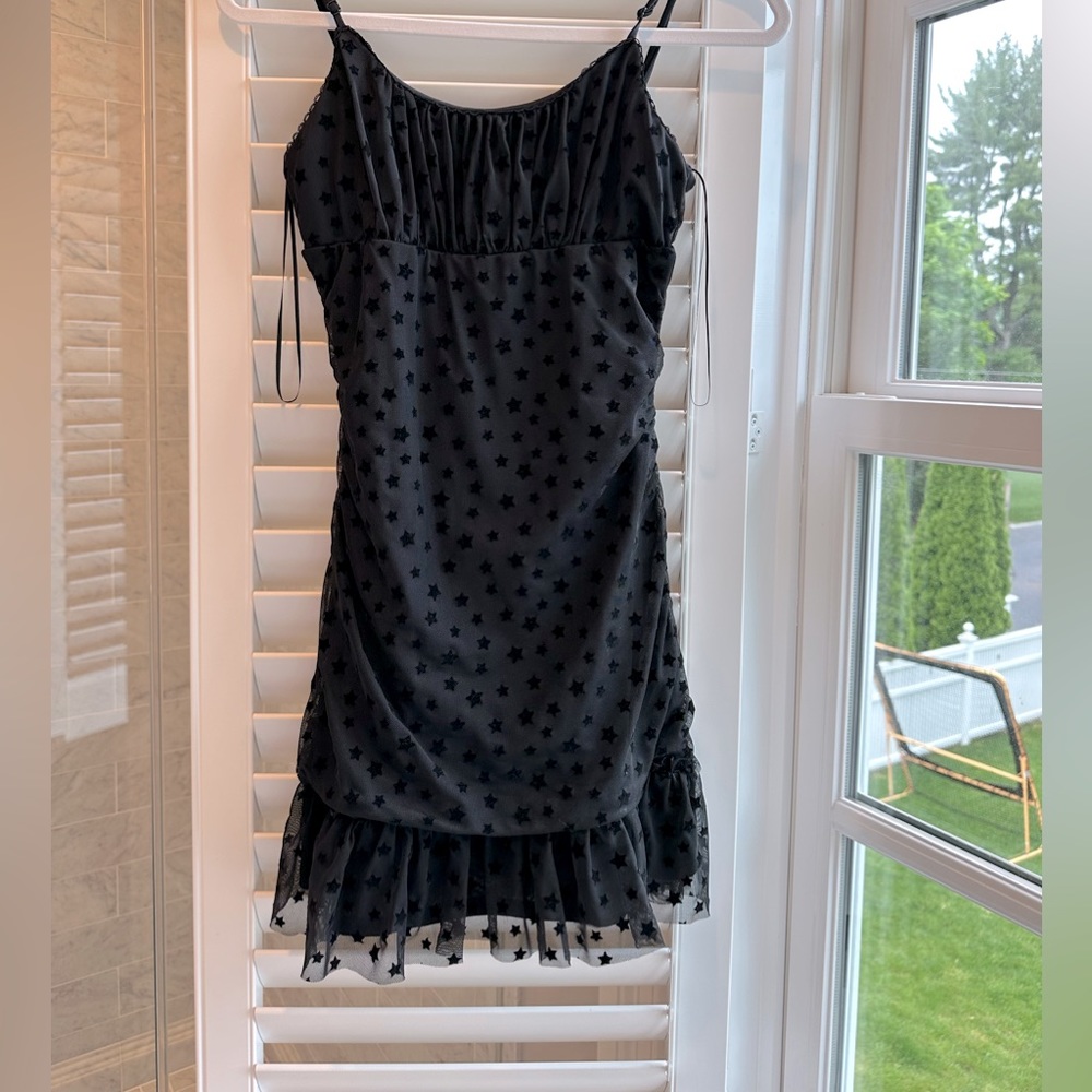 Black star dress